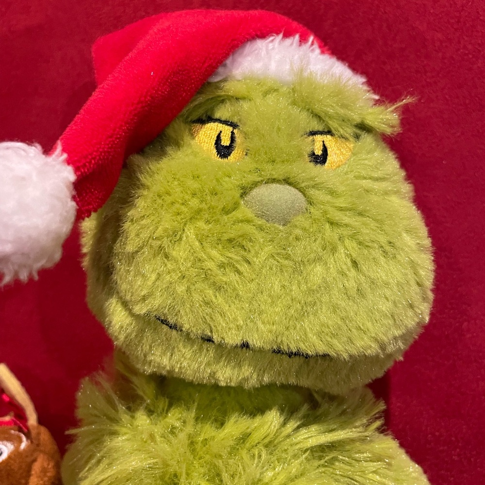 Dr Seuss How The Grinch Stole Christmas 12" Stuffie - Grinch & Max - Picture 2 of 6